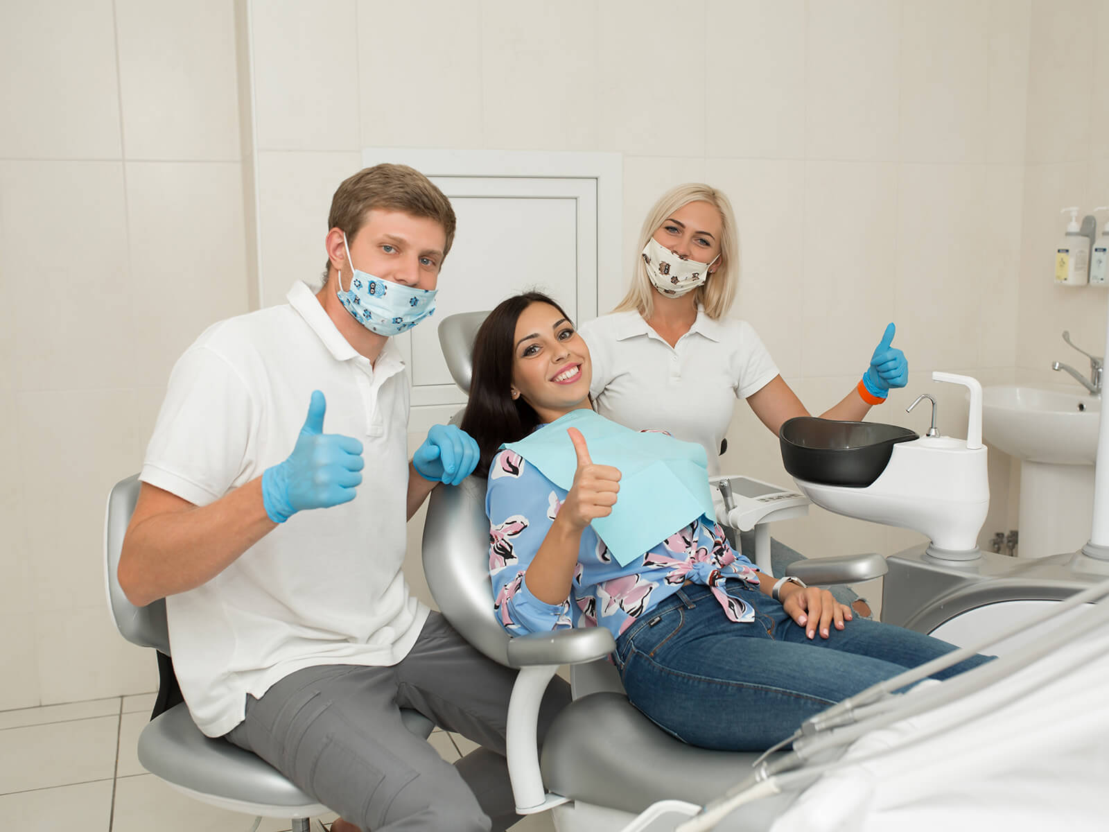 What To Expect During Your First Visit To A Family Dentist